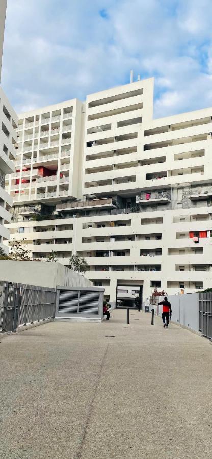 Les Docks Libres Sud Lägenhet Marseille Exteriör bild